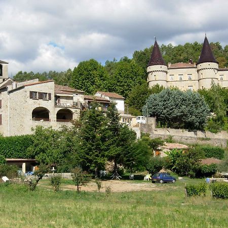 Location De Gites Les Sources Chambonas/Les Vans Exteriér fotografie